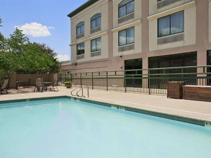 Wingate By Wyndham And Williamson Conference Center Hotel Round Rock Exterior foto