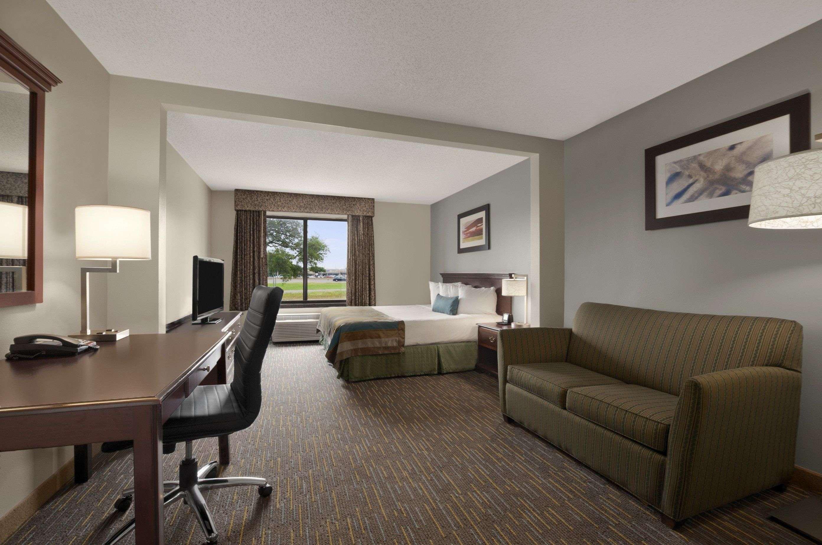 Wingate By Wyndham And Williamson Conference Center Hotel Round Rock Exterior foto