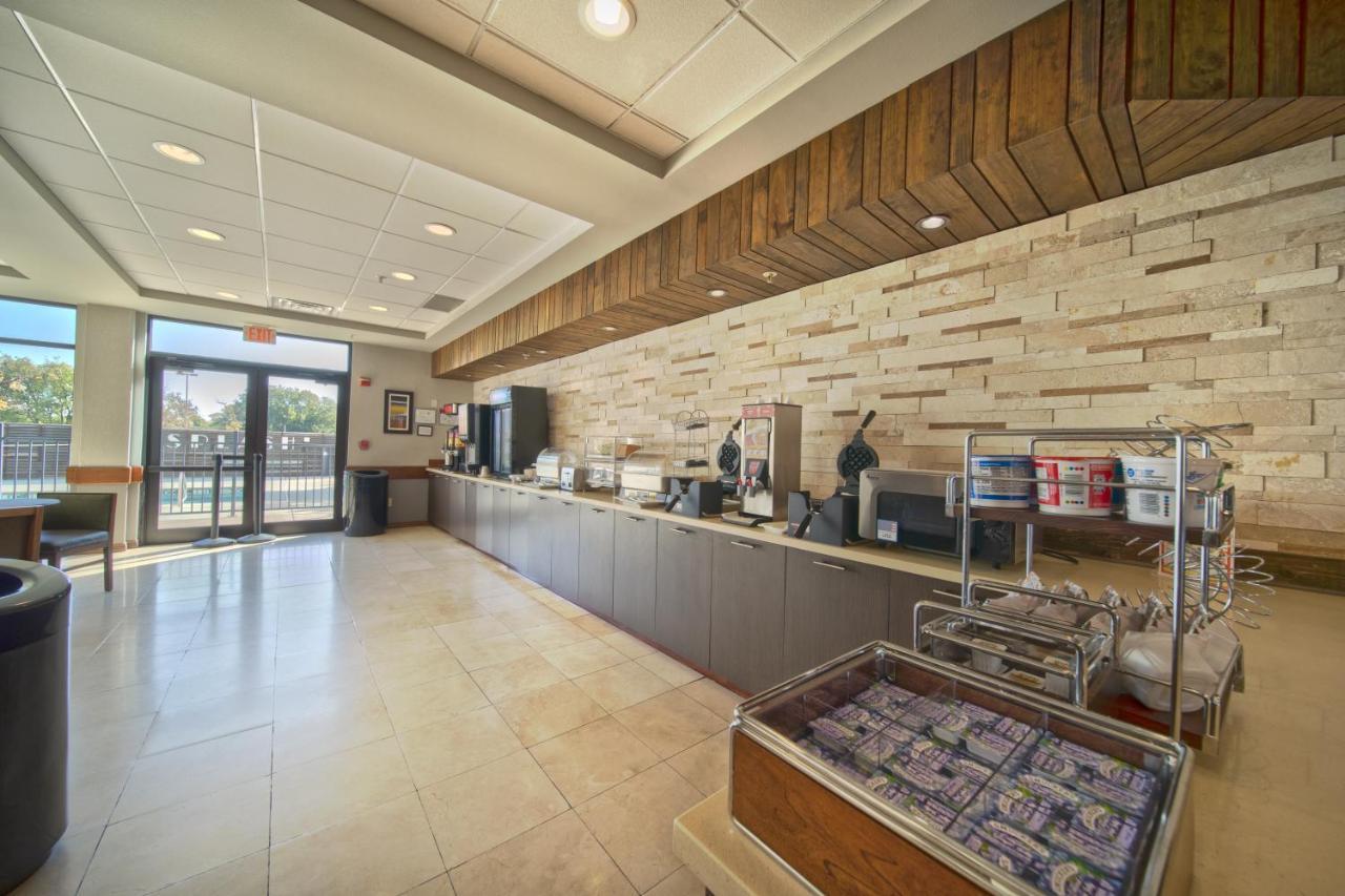 Wingate By Wyndham And Williamson Conference Center Hotel Round Rock Exterior foto